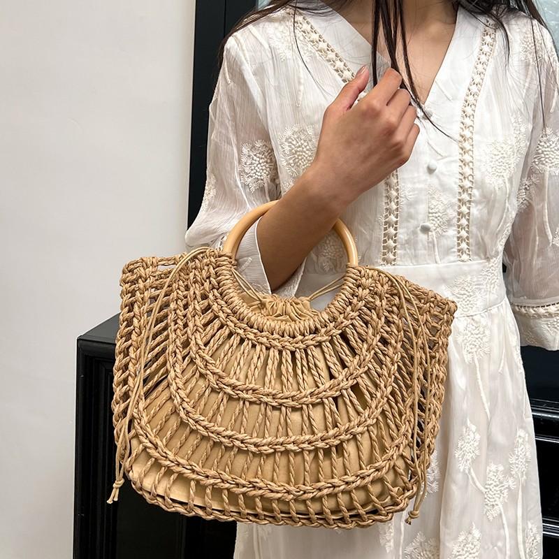 Summer 2026 Handmade Beach Bag Hollow out Woven Handheld Bag Trend Leisure Style Large Tote Bag Beach Vacation Women's Hand Bag