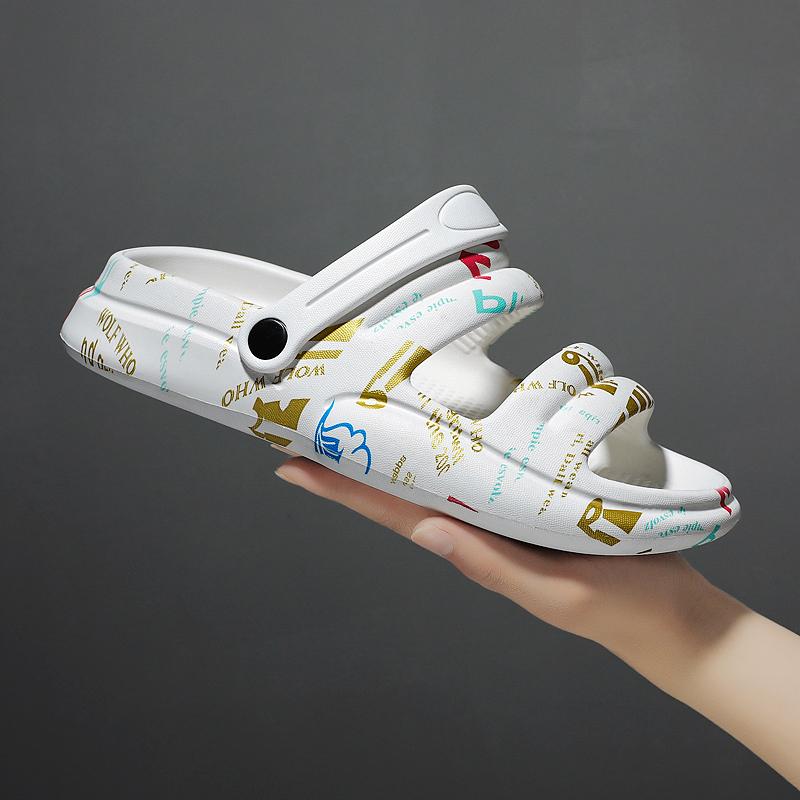 Fashion Men's summer casual light sandals Indoor and outdoor beach shoes Men's sandals Beach shoes