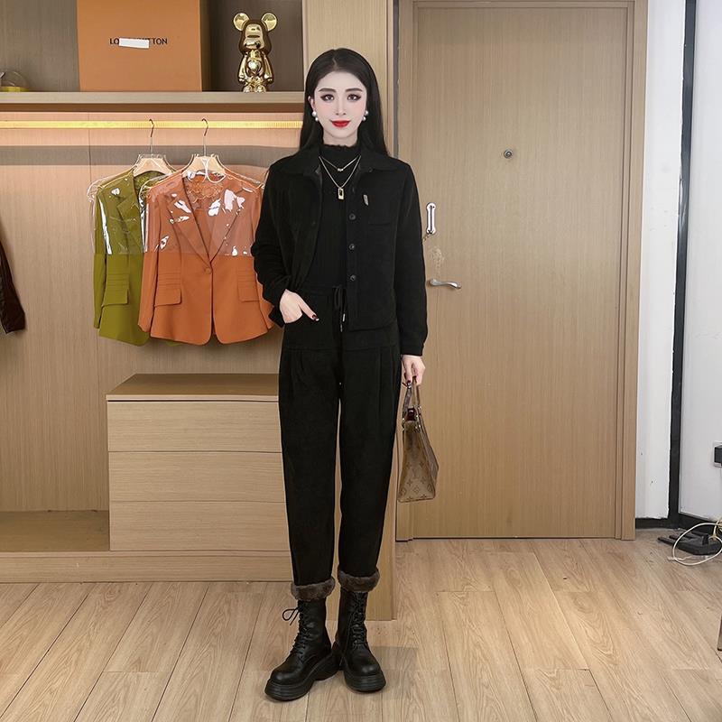 Petite Women's Stylish Autumn/Winter Two-Piece Plus Size Outfit