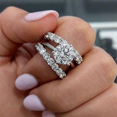 Luxury Stylish Women's Ring with Zirconia Sparkle Bright Engagement Wedding Bridal Ring Timeless Gorgeous Party Accessories