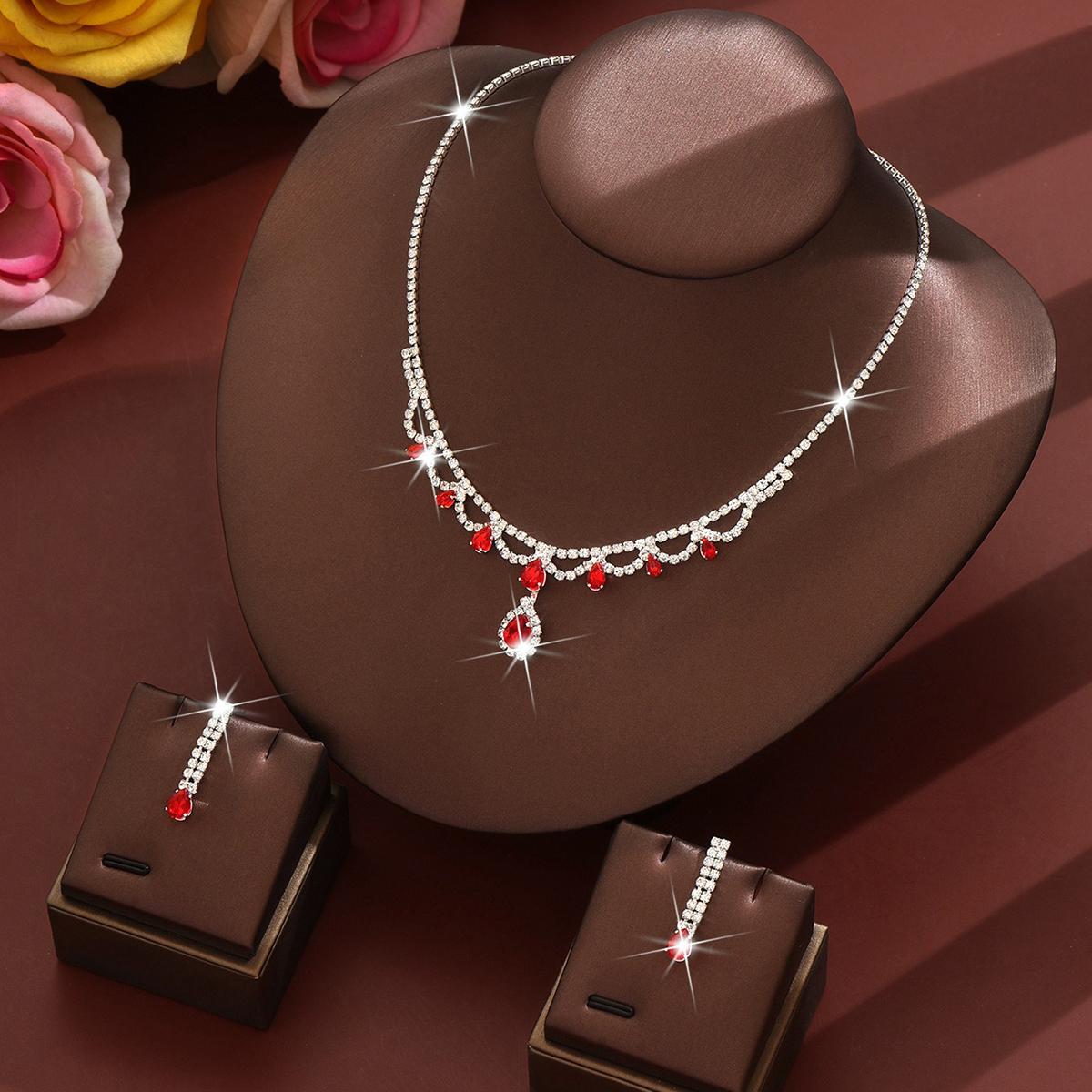 

3 шт. Сладкий и изысканный набор металлического свадебного колье с кисточками и серег. Аксессуары для платья для свадебной вечеринки, банкета. Подходит в качестве подарка. 51.5cm красный