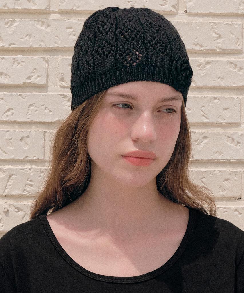 ROLAROLA Corsage Knit Beanie Black