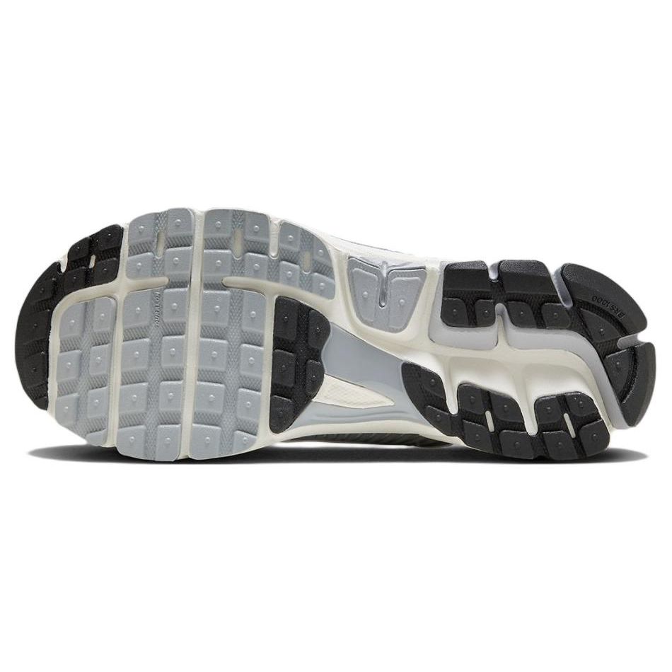 Nike Zoom Vomero 5 Wolf Grey Cool Grey Damen Sneakers Weiß FD9919-001