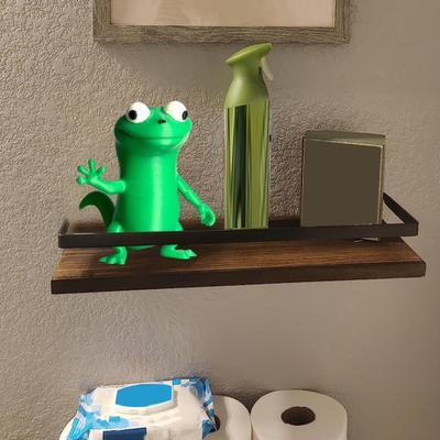 Funny Meme Lizard Figurine 3D Printed Lizard Ornament Standing Cartoon Lizard Sculpture for Home Office Desk Decoration