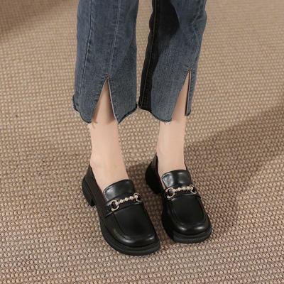 Mocassins en Cuir Véritable pour Femmes Printemps Automne Semelle Souple Mode Style Britannique Perle Polyvalent Nouveau Style Chaussures à Enfiler