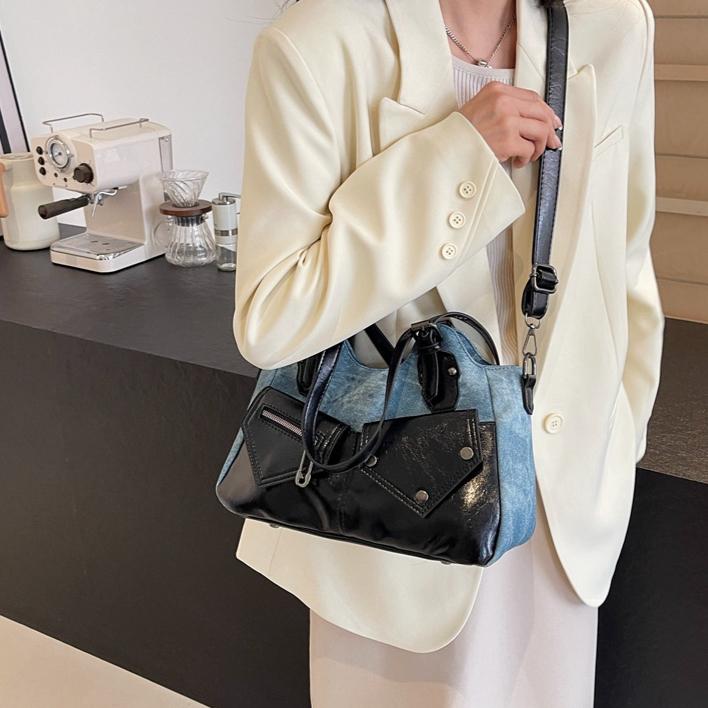 Large capacity shoulder bag, new crossbody bag, spliced women's bag, simple soft leather