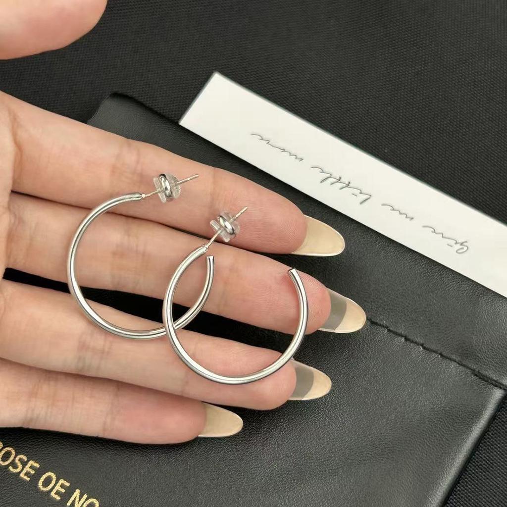 925 Sterling Silber Übertriebene Geometrische Creolen - Nischenhafter Kalter Stil C-förmige Kreise für Damen