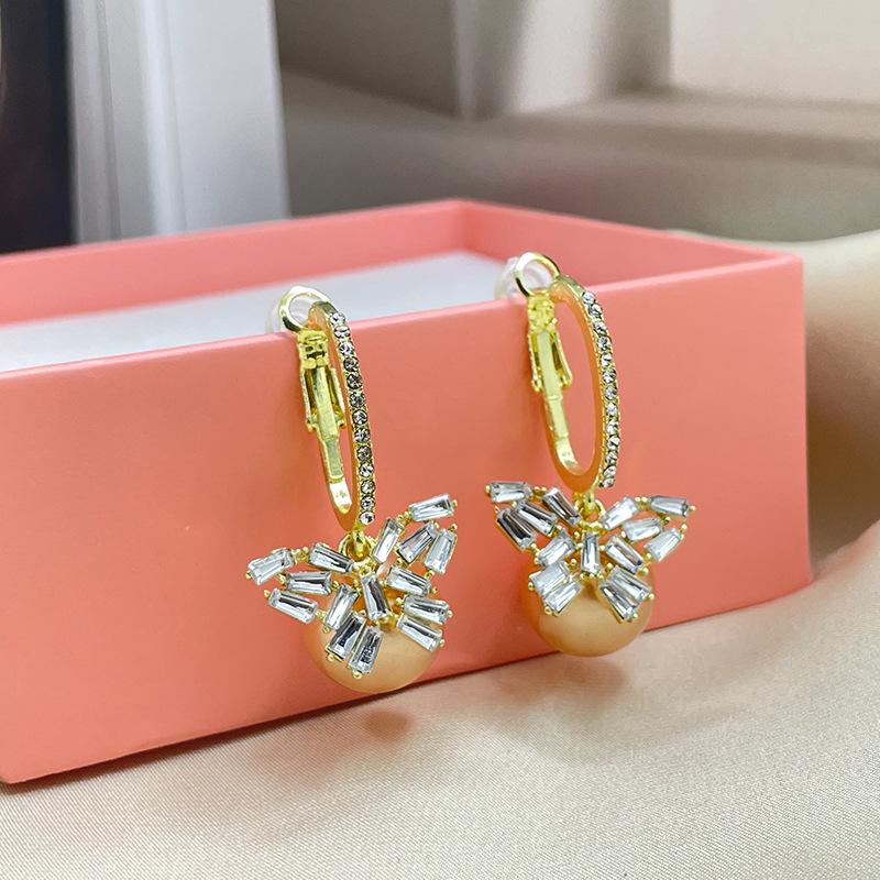 2025 Ultra-Sparkling Butterfly Pearl Earrings - Elegant, Lightweight Luxury Design for Women