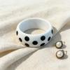 1Pcs European American Cross Border New Black White Spot Symmetrical High Grade Resin Bracelet Retro Fashion Luxury Round