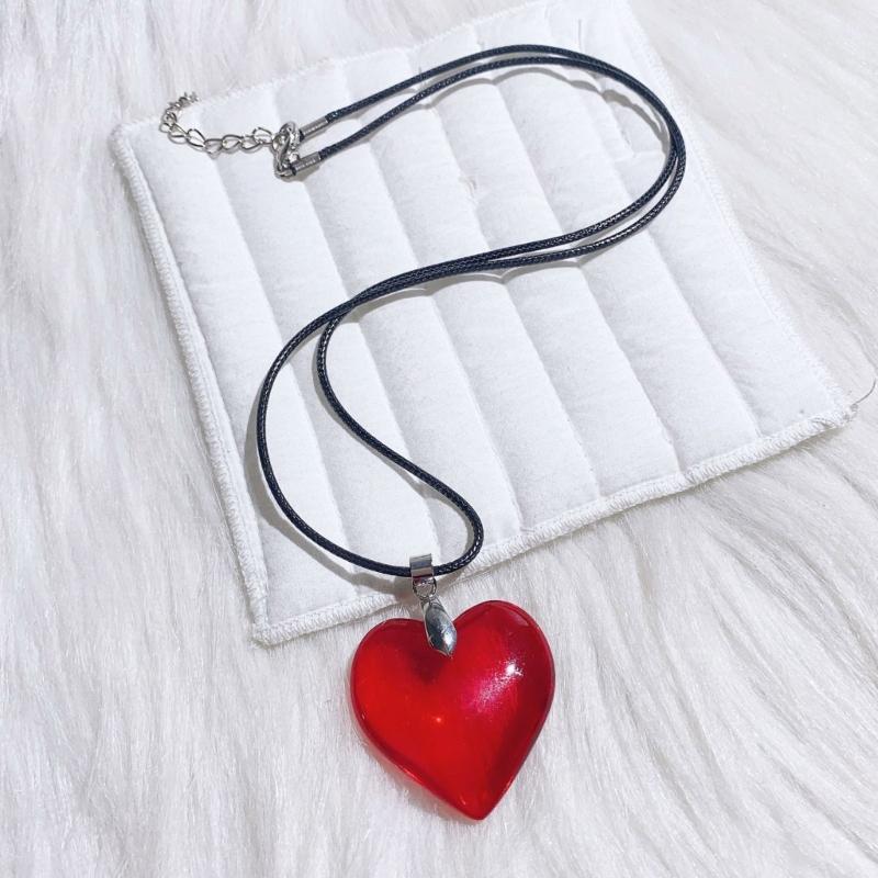 Minimalist Love Shape Pendant Necklace Feature Resin And Adjustable Leather Cord Fashion Neck Accessory
