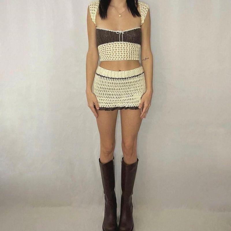 

Летний вязаный сексуальный костюм-двойка 2024 года, универсальная европейская и американская женская одежда, сочетание цветов, жилет без рукавов, юбка с разрезом, наряд Apricot Brown L