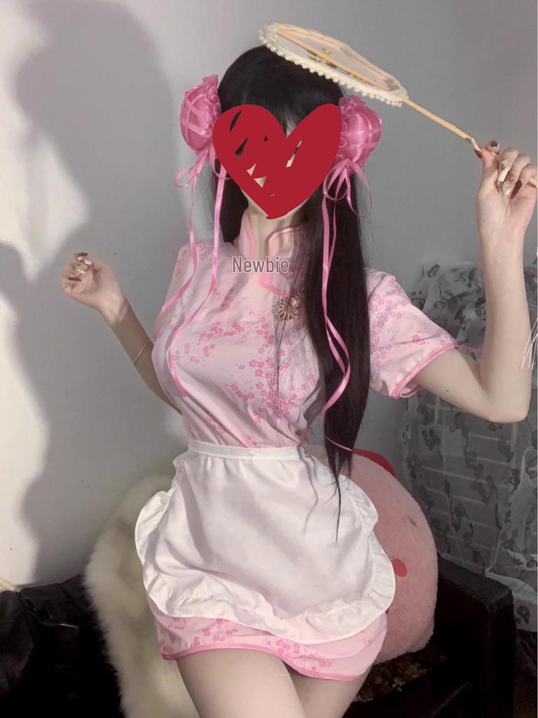 Qipao Dienstmädchen Cosplay Outfit im chinesischen Stil: Verlockendes zweidimensionales Design, leicht zu entfernen