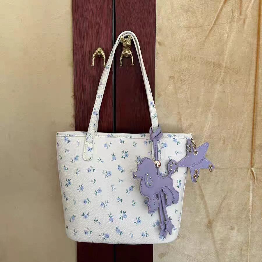 Gun Gun Same high-end floral vegetable basket tote bag 2025 new fashionable versatile commuter shoulder armpit bag
