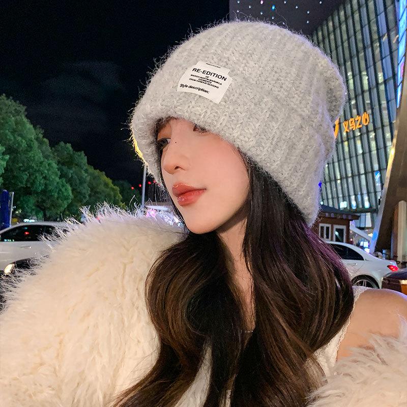 Women's autumn and winter hats, crimped warm knitted hats, ear protectors, cold-proof pullovers, and headcaps for men
