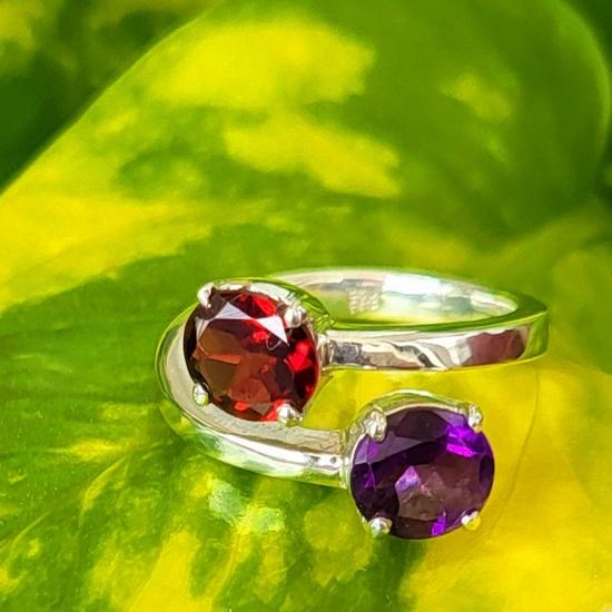 Natural Garnet Amethyst Gemstone 925 Sterling Silver Ring Size 9.25 US, Gift