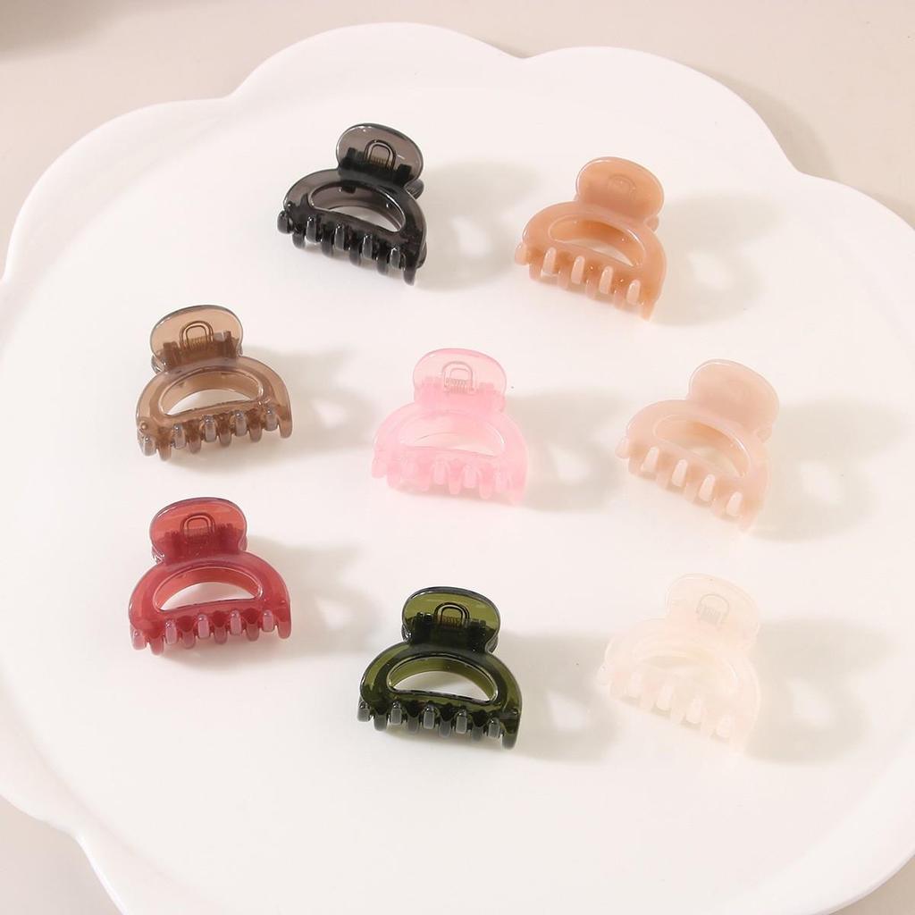 Elegant Semicircle Hollow Hair Clip - Versatile, High-End Accessory for Back of Head