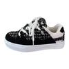 Men's shoes ins trendy couple bread shoes black and white flip fur canvas splicing men's and women's casual skateboard shoes sports shoes