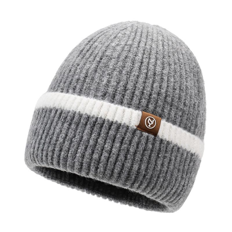 Winter versatile outdoor fleece to protect against cold and warm knitted hats