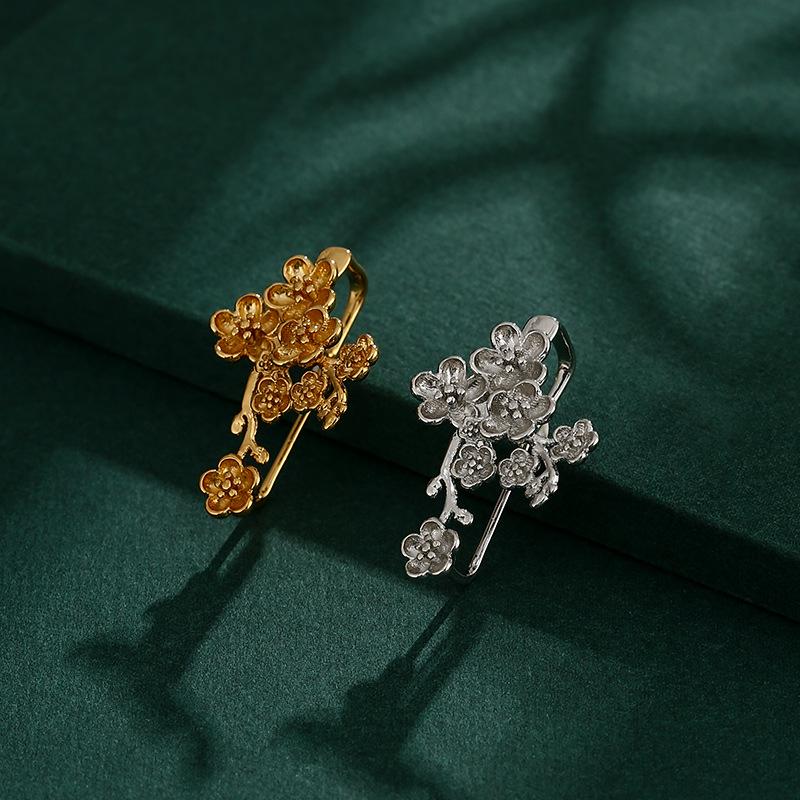 Women's Retro Plum Blossom Jadeite Pendant with Silver Bail Clip