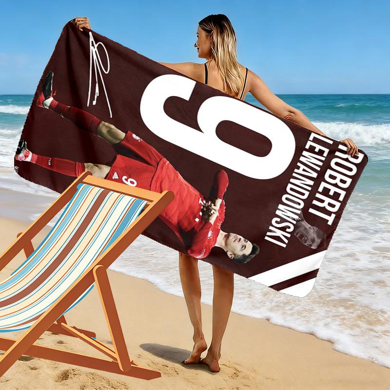 Robert Lewandowski Fc Bayern Munich Beach Towel Portable For Travel Outdoor Camping Seaside Outdoor Pool Towel Quickdrying Swim Towel