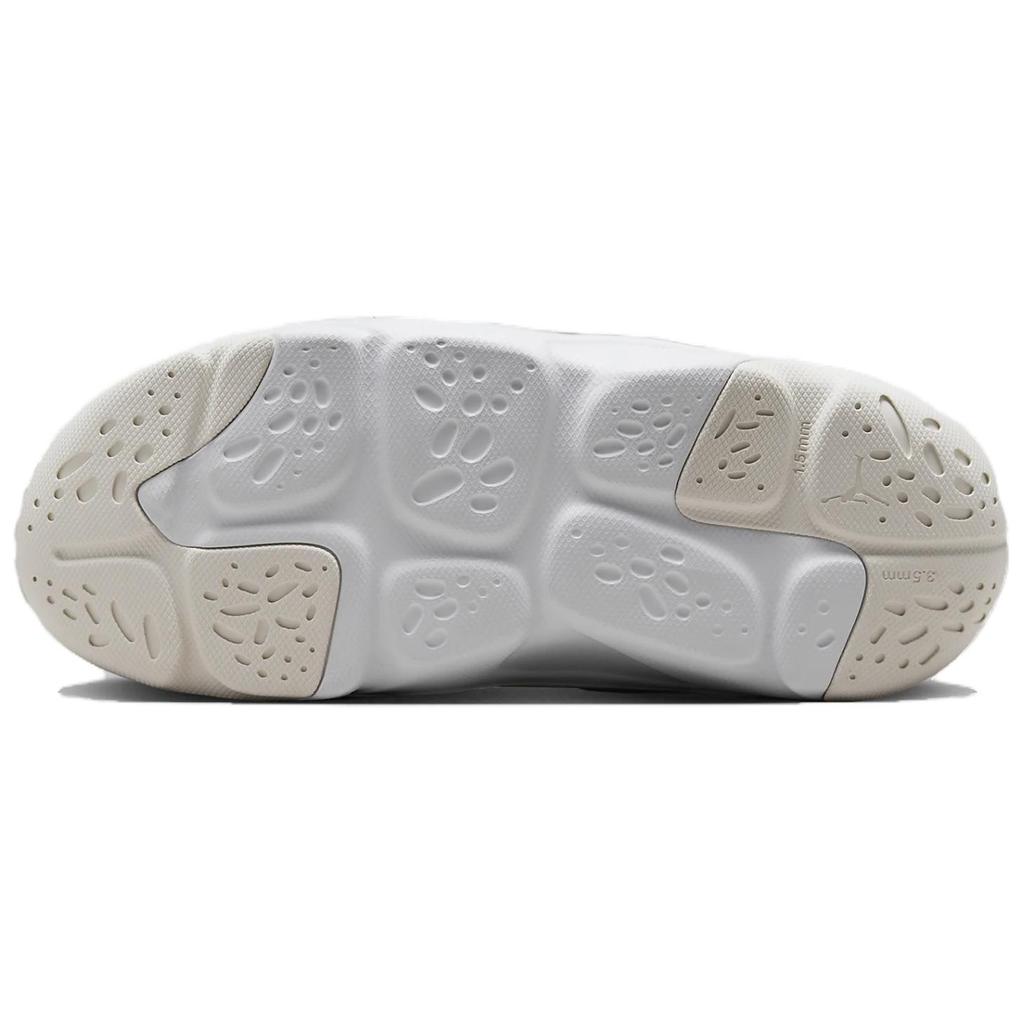 New JORDAN Roam White Sail FQ0227-102