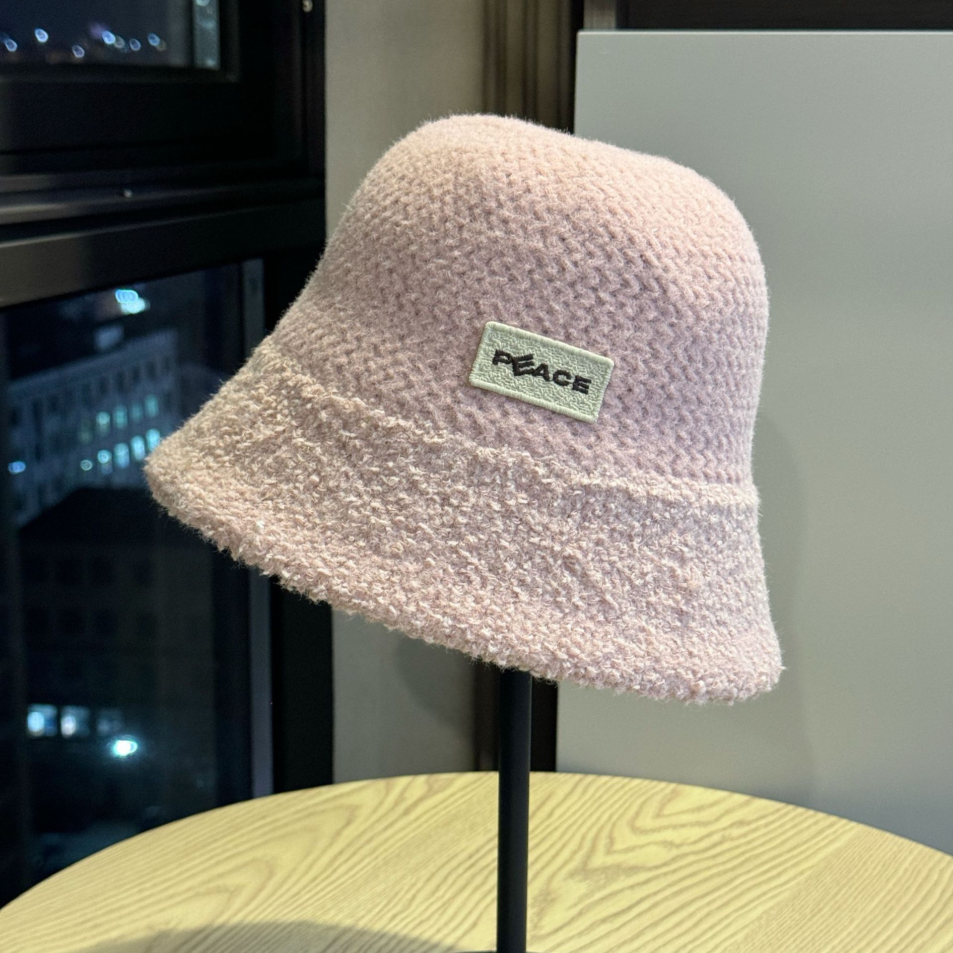 

New large-head circumference fisherman hat for women, makes the face look smaller, plush and thickened for autumn and winter, warm and windproof, Adult54-60Adjustable рожевий