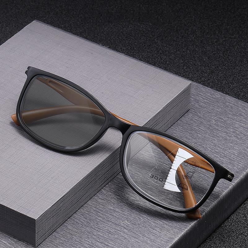 Retro Pochromic Reading Glasses Women Men Square Frame Progressive Multifocal Glasses Classic Ultralight Presbyopia +1.0+4.0