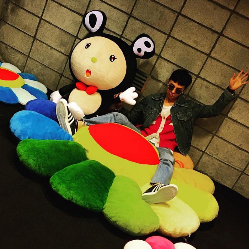 Sunflower Cushion Large Flower Shape Soft Pillow Birthday Gift Plush Toys