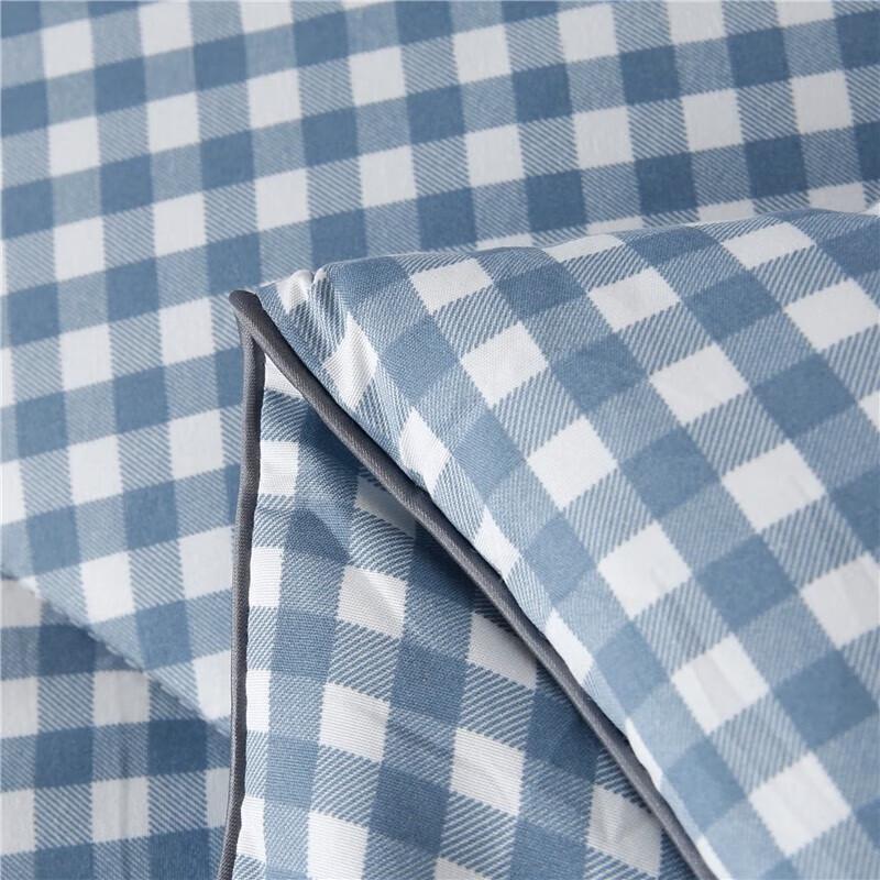 Bequeme Sommerdecke aus gewaschener Baumwolle