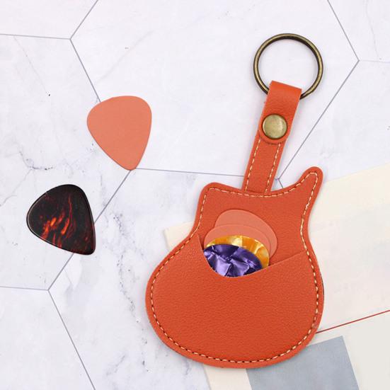 

Guitar-Shaped Picks Holder Faux Leather Guitar Pick Case Portable Plectrum Storage Bag for Guitar Players Lovers Teacher чорний