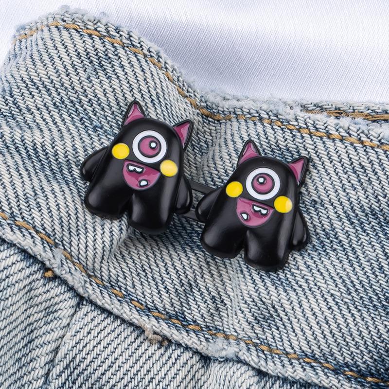 One-Eyed Monster Detachable Waist Cinching Buckle Button