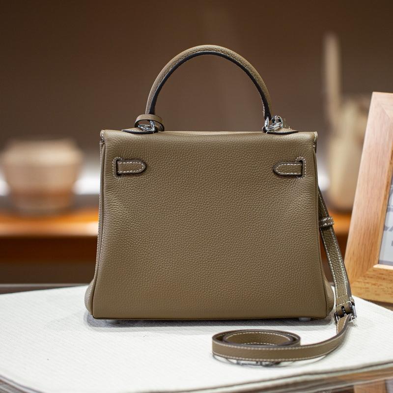 Manufacturer's 2025 New Top Layer Cowhide Silver Buckle Togo Soft Leather Bag Genuine Leather Women's Bag Handbag Crossbody Bag