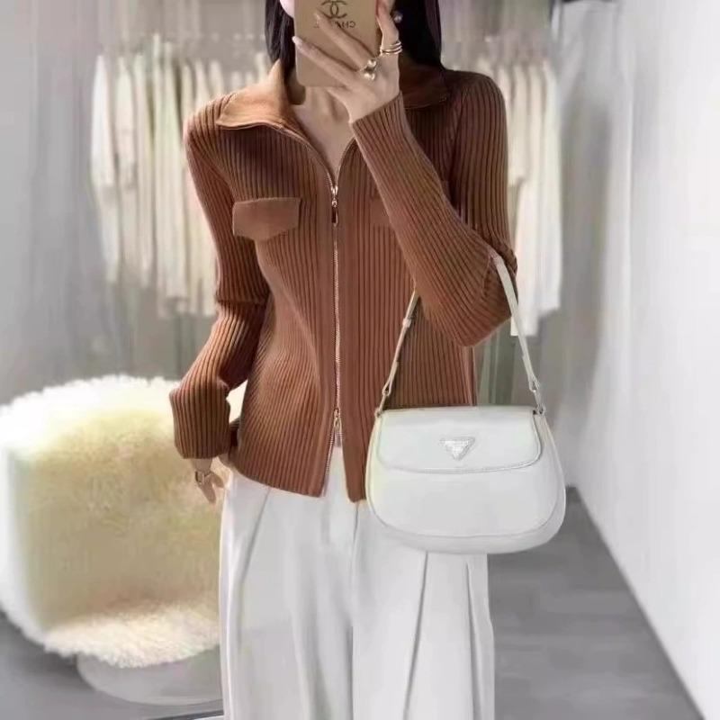 

Вязаный кардиган на молнии с двусторонней застежкой женский осенний новый высококлассный маленький верх с лацканами куртка модный One size кофейный