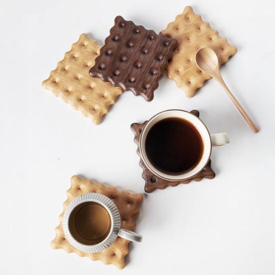 Creative Cookie Coaster for Drinks Solid Wood Heat Resistant Placemats for Table Rustic Cork