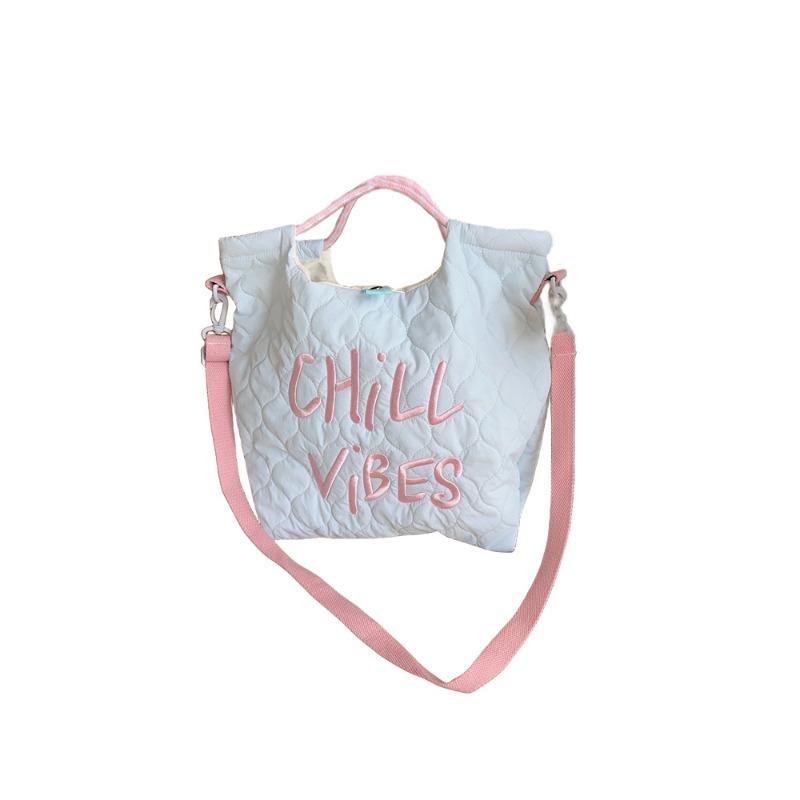 22 Autumn and Winter New Canvas Bag Bag, Letter Embroidery Quilted Handbag, Messenger Bag, Light and Large Capacity