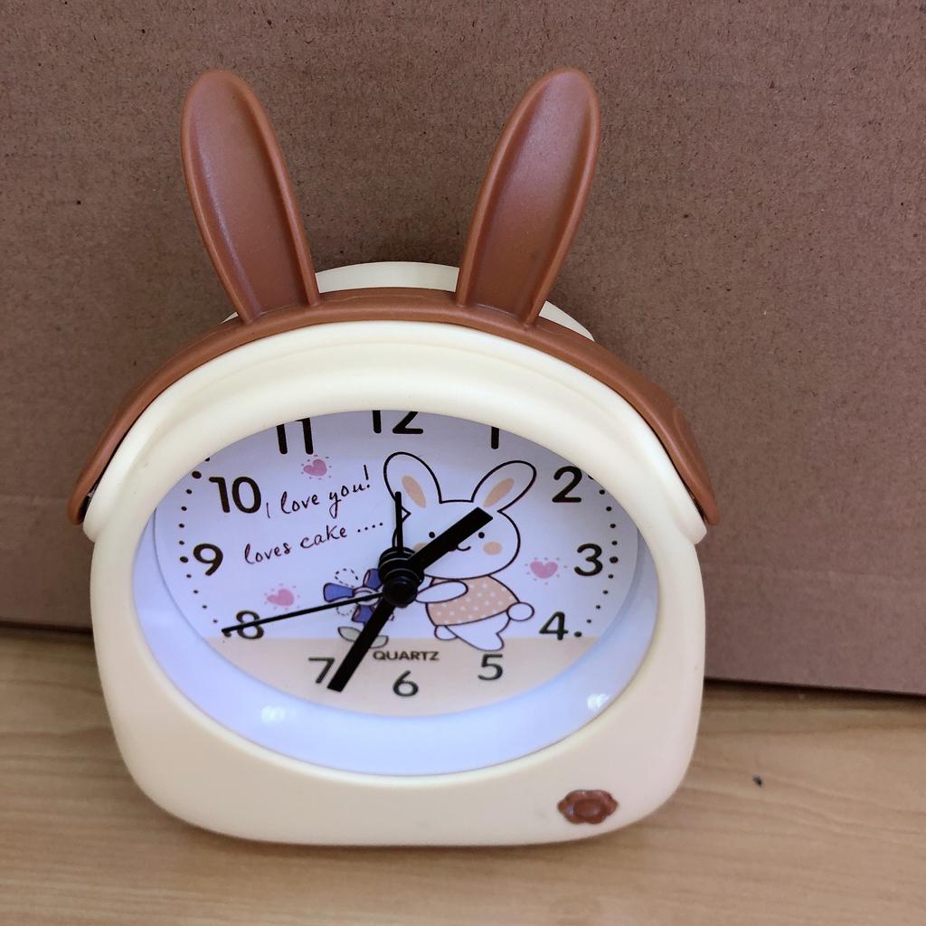 Lazy gift cute rabbit watch creative cartoon style fashionable living room study room pencil clock