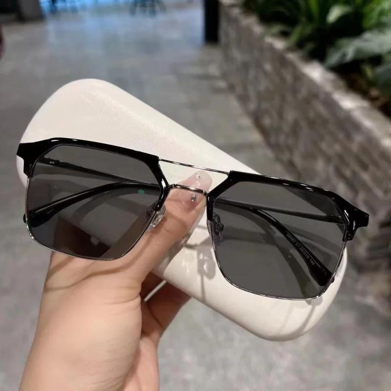 Men Vintage Square Sunglasses Women Popular Anti-UV Finished Myopia Glasses Retro Travel Vacation Sunshades Goggles for Man