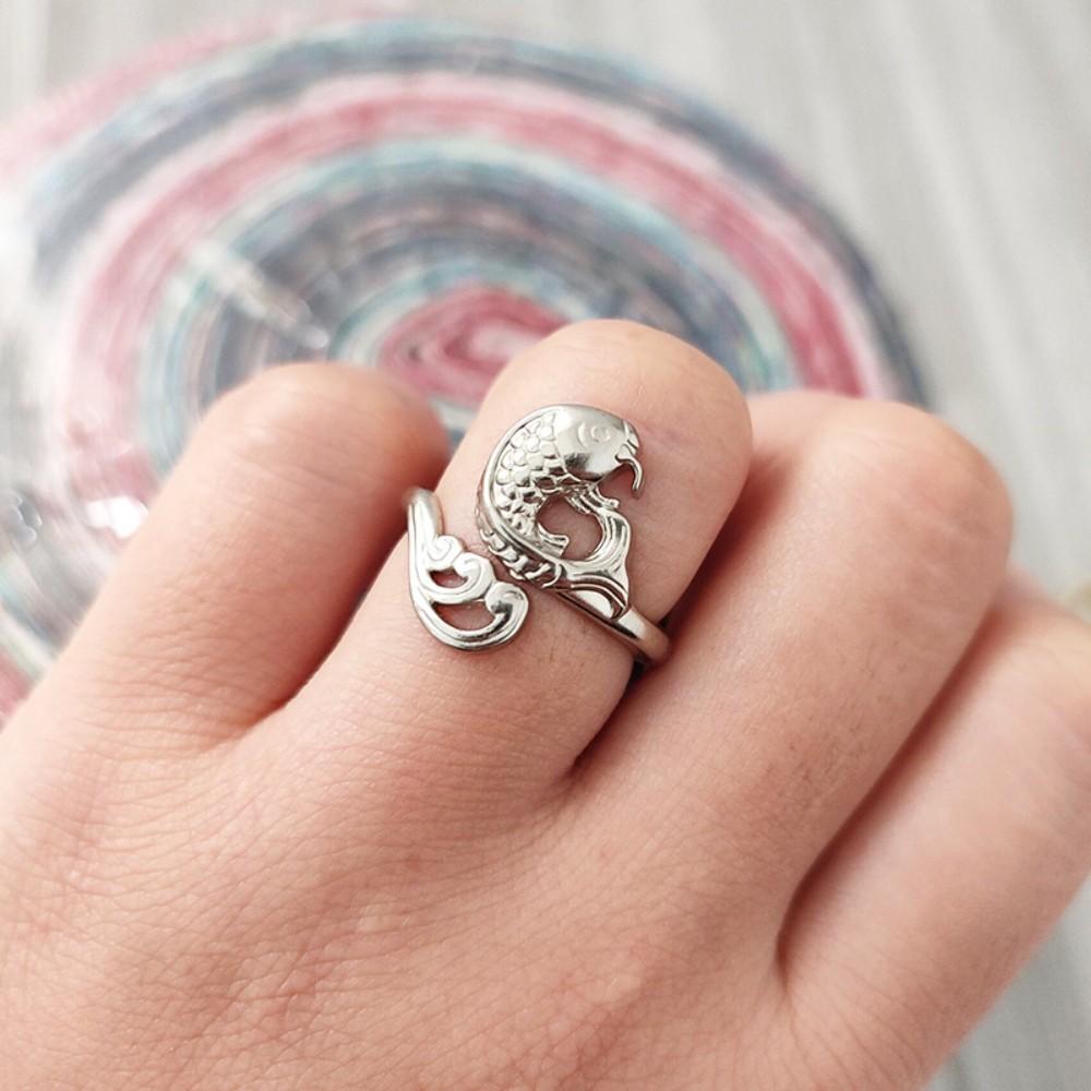 Adjustable Knitting Loop Crochet Loop Peacock Type Knitting Ring Finger Wear Thimble Knitting Tools Craft Sewing Accessories