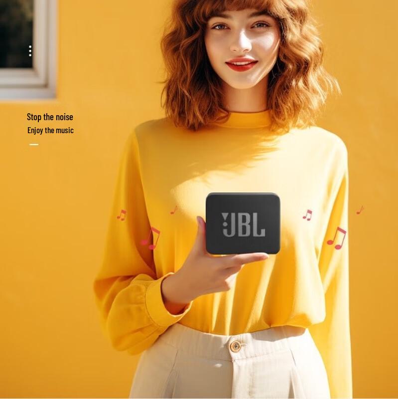 

JBL GO ESSENTIAL Portable Bluetooth Speaker