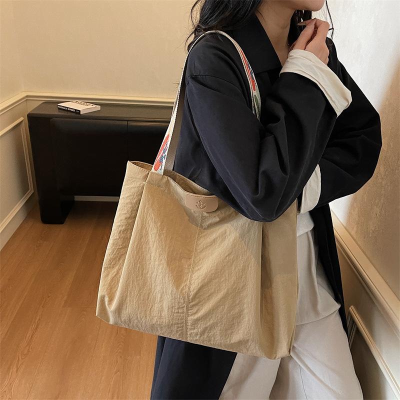 Ultra-light large-capacity cloth bag, women's simple casual shoulder handbag, student class tote bag