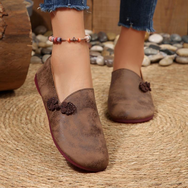 Women's Wide Width Round Toe Loafers - Low-Cut Slip-On Casual Flats for Spring/Fall, Comfort Driving Moccasins
