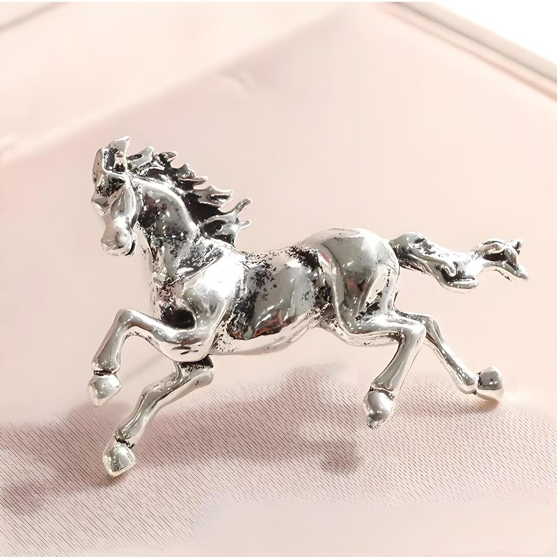 Enamel Horse Racing Brooch For Women Unisex Alloy Animal Brooches Clothing Accessories Corsage Jewelry Gift