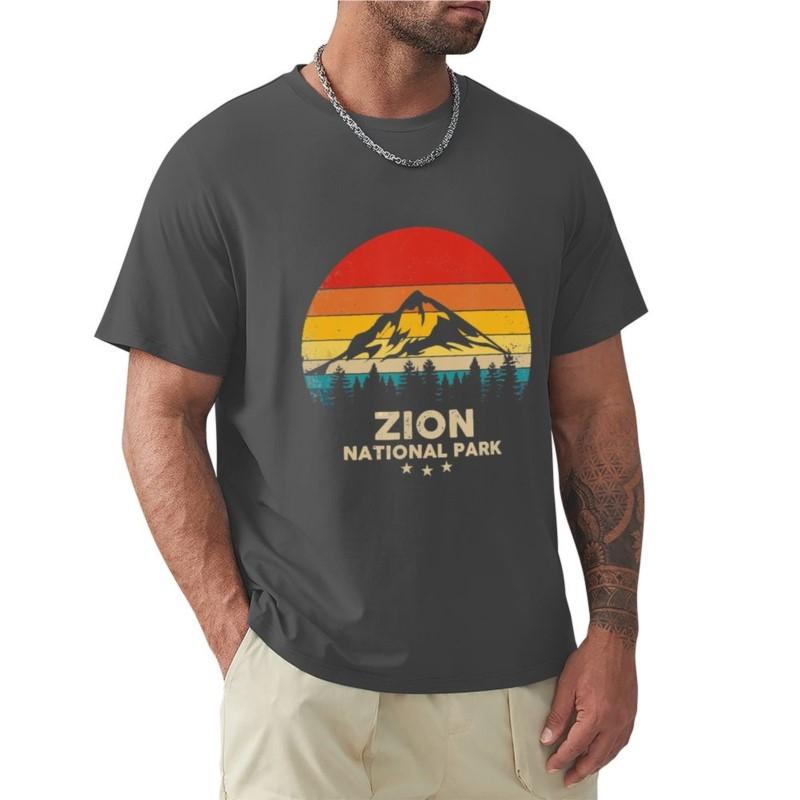 

Vintage Zion - National Park Retro Souvenir T-Shirt funny t shirt tops vintage clothes oversized t shirt men 4XL