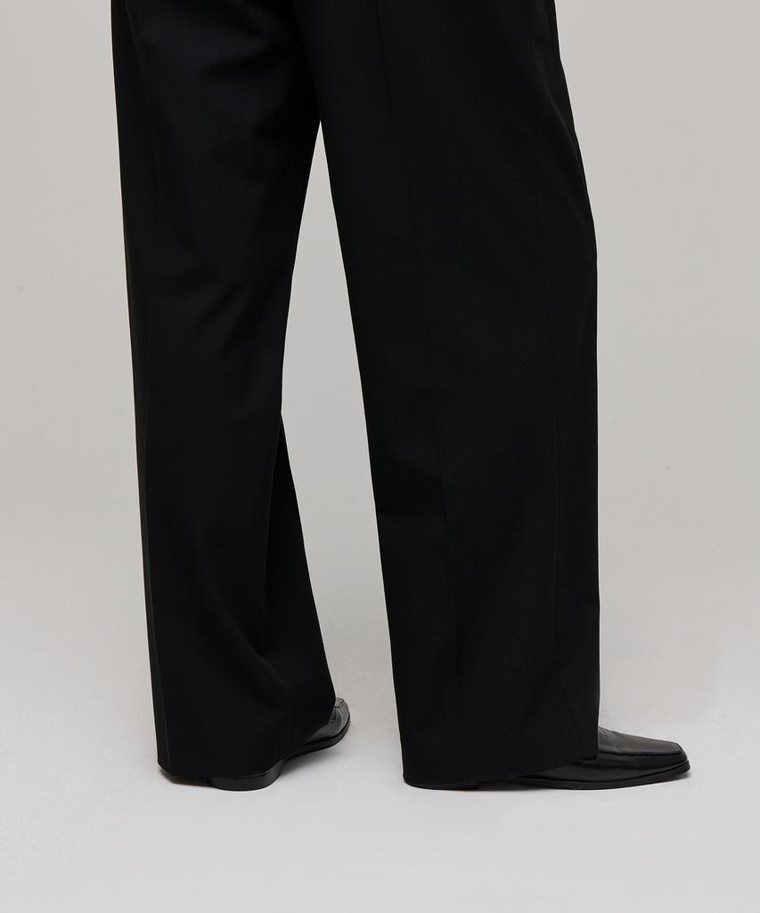 MUSINSA STANDARD WOMAN Women'S Three-Puck Semi-Balloon Slacks [Black]
