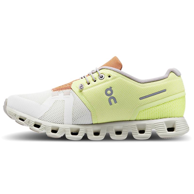 

On Running Cloud 5 Hay Ice Women s Sneakers 59.98362 37