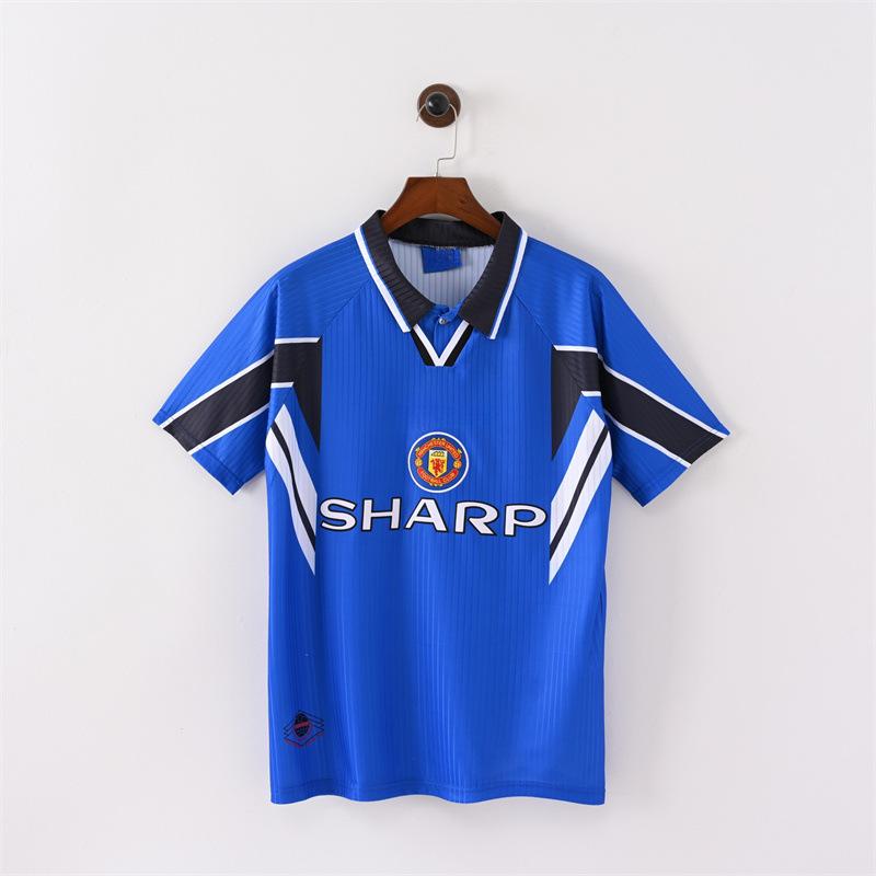 Manchester United Retro-Trikots Sporttrikots gibt es in verschiedenen Stilen, und das WM-Fußballtrikot ist ein Haarhersteller.