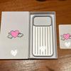 Housse de téléphone de bagage de luxe Business en alliage d'aluminium à rayures ondulées 3D pour iPhone 17 Pro Max 16 15 14 13 Couvercle arrière avec étiquette et boîte d'emballage d'origine