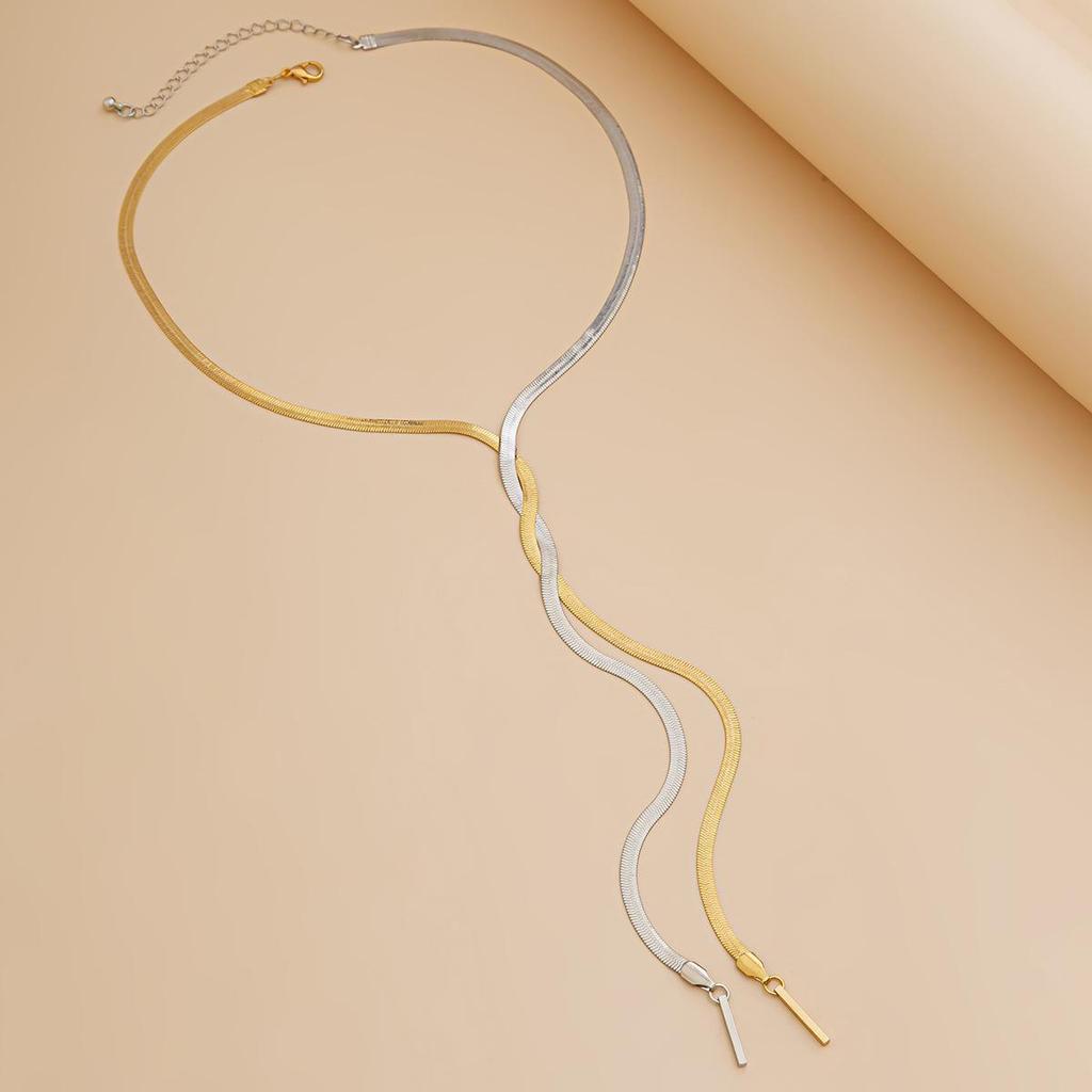 Europäische und amerikanische geometrische Schlangenkette Quaste Halskette - Geflochtener Kupfer Schlüsselbeinschmuck