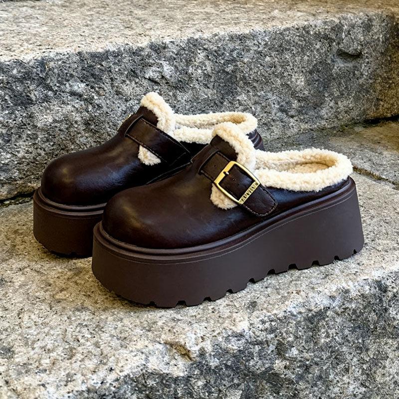 

Кожаные тканевые тапочки женские толстая подошва 2025 осень и зима новые увеличение высоты бархатные на одном педале ленивая сумка голова полутапочки 40 коричневый