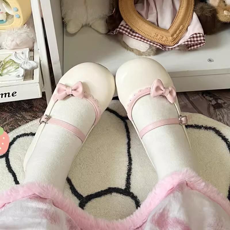 2025 Spring and Summer New Mary Jane Shoes Cute Round Head Flat Bottom Light Mouth White Single Shoes Mary Jane Single Shoes Explosion